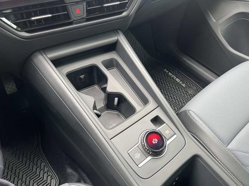 New 2026 Volkswagen Tiguan SE image 21