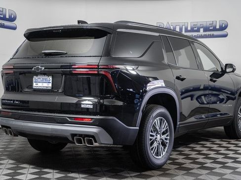 New 2026 Chevrolet Traverse LT w/ Driver Confidence Package image 11