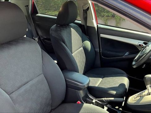 Used 2010 Toyota Matrix FWD image 27