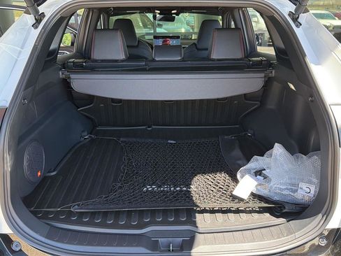 Used 2025 Toyota RAV4 XSE AWD/4WD image 15