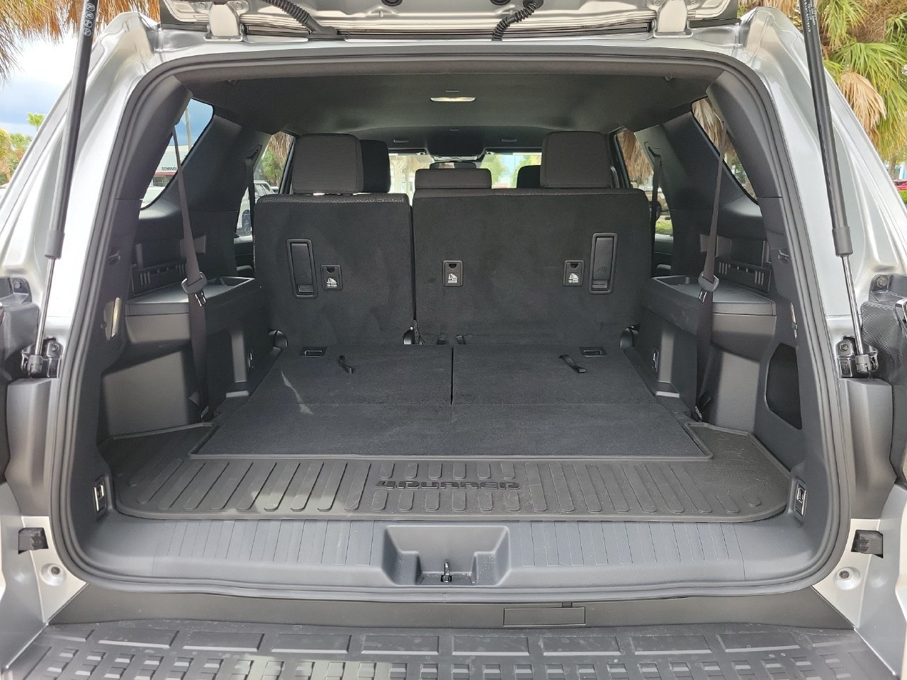 Used 2026 Toyota 4Runner SR5 AWD/4WD image 7