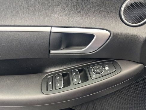 Used 2023 Hyundai Sonata SE image 31