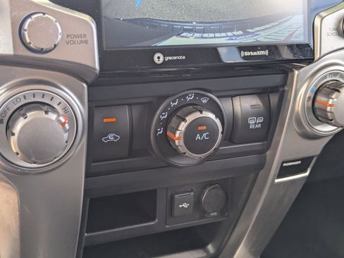 Used 2024 Toyota 4Runner SR5 image 23