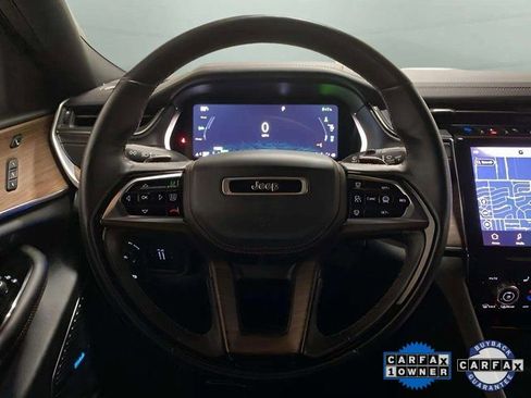 Used 2022 Jeep Grand Cherokee Summit image 10