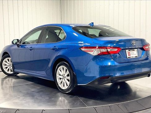 Certified 2020 Toyota Camry LE image 13