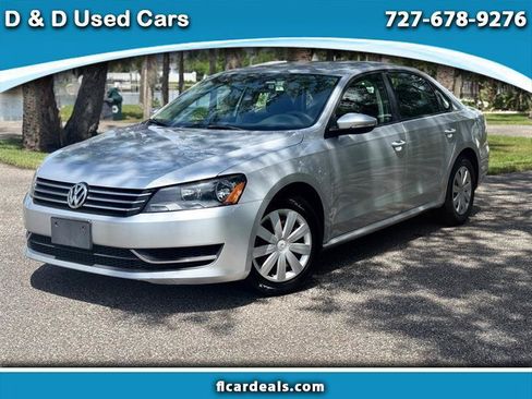 Used 2012 Volkswagen Passat 2.5 S FWD image 1