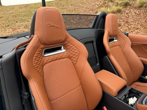 Used 2024 Jaguar F-TYPE R-Dynamic image 45