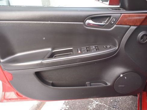 Used 2007 Chevrolet Impala LTZ FWD image 21