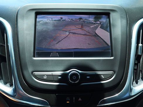 Used 2022 Chevrolet Equinox LT image 49