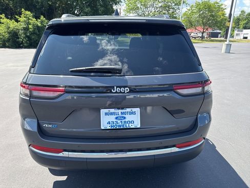 Used 2024 Jeep Grand Cherokee Limited 4xe image 6