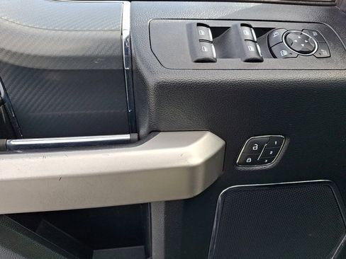 Used 2019 Ford F150 Lariat w/ Equipment Group 502A Luxury image 13