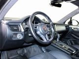 Certified 2020 Porsche Macan Turbo image 4