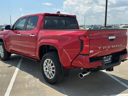 Used 2026 Toyota Tacoma Limited AWD/4WD image 12