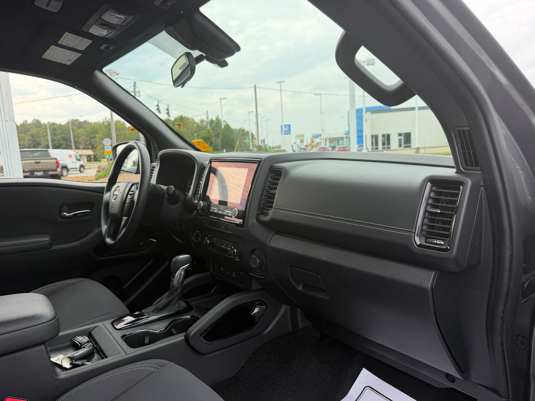 Used 2023 Nissan Frontier SV w/ Midnight Edition Package AWD/4WD image 15