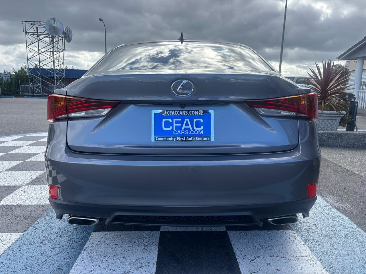 Used 2017 Lexus IS 300 F Sport w/ F Sport Package AWD/4WD image 5