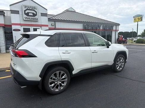 Used 2020 Toyota RAV4 Limited w/ All Weather Liner Package AWD/4WD image 13