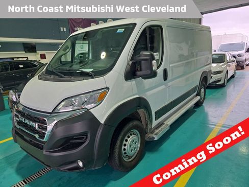 Used 2025 RAM ProMaster 2500 w/ U-Haul Equipment Group FWD image 1