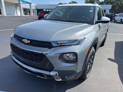 Used 2023 Chevrolet TrailBlazer ACTIV w/ Sun and Liftgate Package