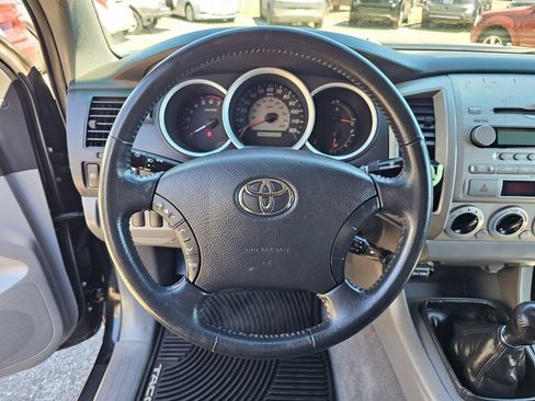 Used 2007 Toyota Tacoma PreRunner w/ TRD Off-Road Pkg #1 RWD image 24