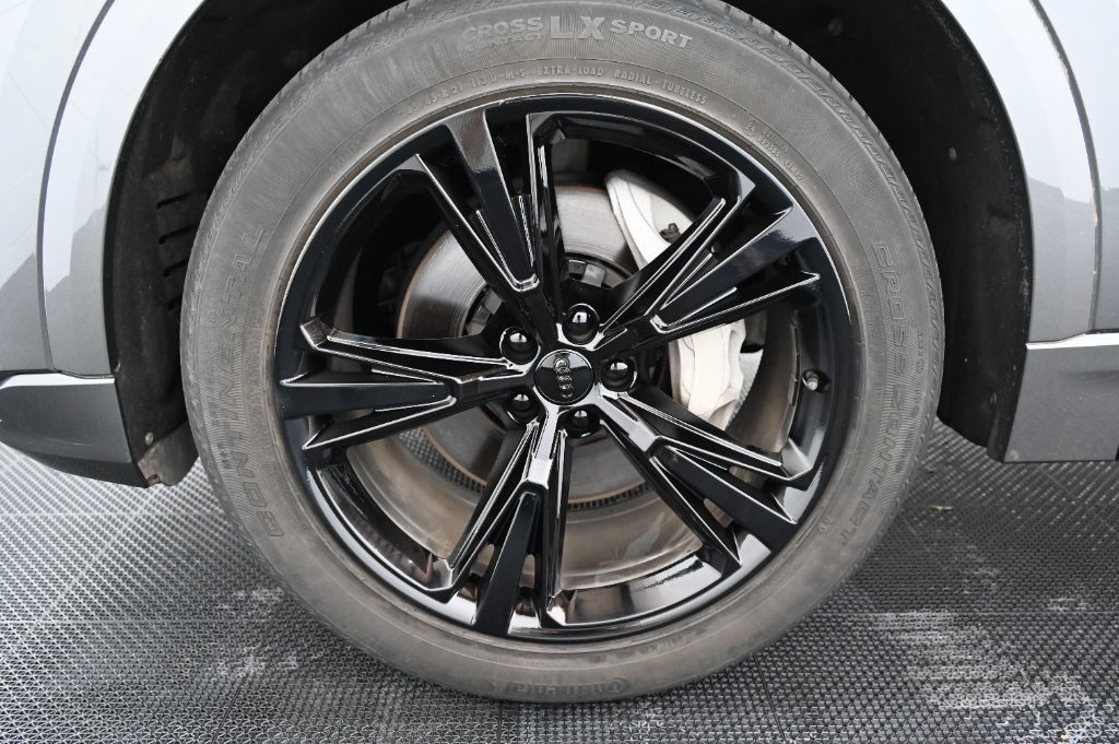 Used 2020 Audi Q8 Premium w/ Cold Weather Package AWD/4WD image 45