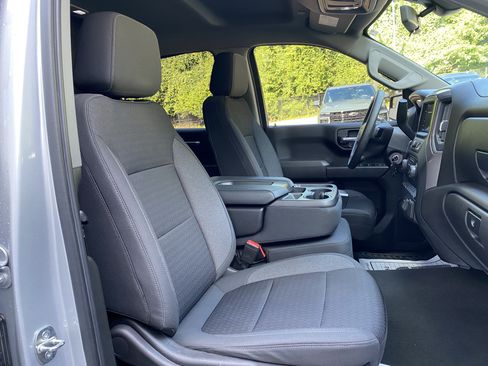 Used 2022 Chevrolet Silverado 1500 Custom Trail Boss w/ Safety Confidence Package AWD/4WD image 32