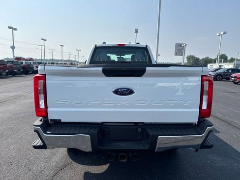 Used 2023 Ford F250 XL w/ XL Off-Road Package image 4