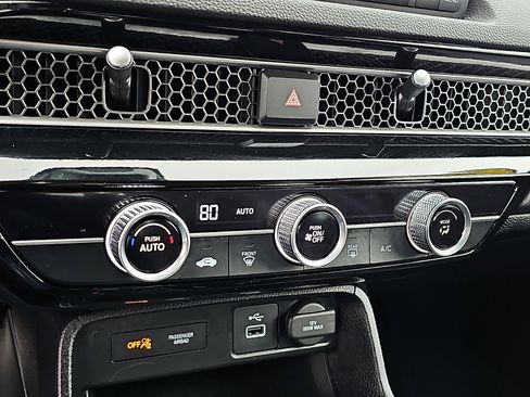 Used 2023 Honda Civic Sport image 15