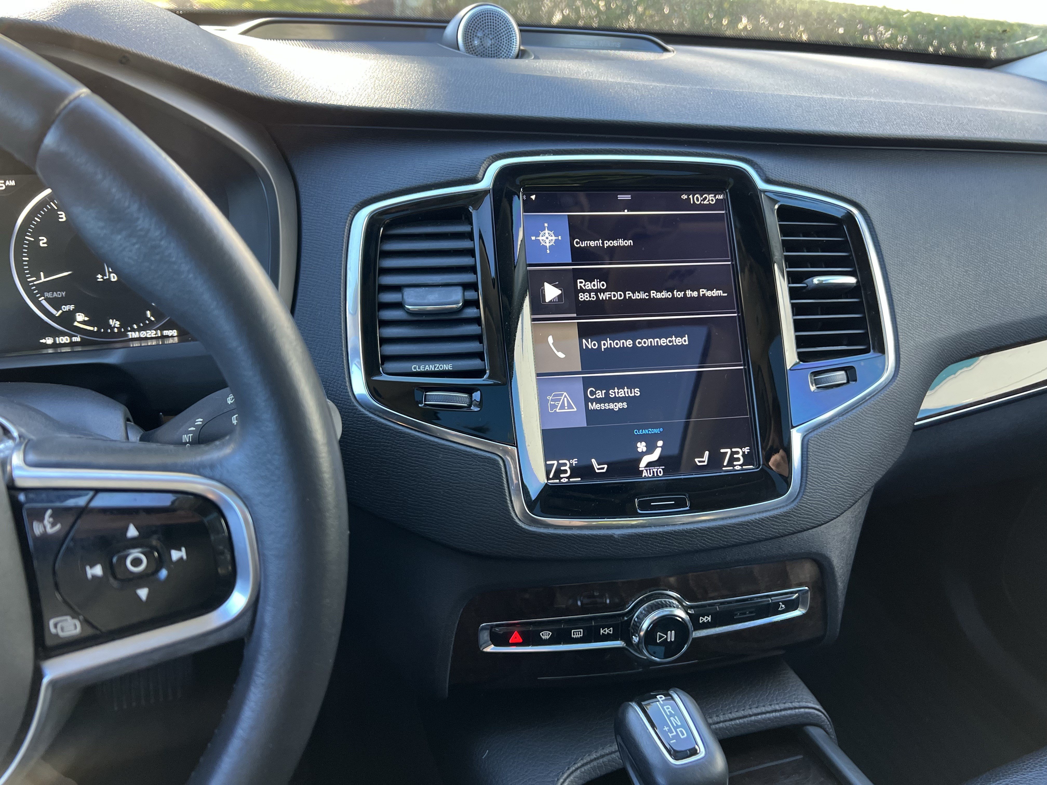 Used 2016 Volvo XC90 T6 Momentum w/ Momentum Plus Package AWD/4WD image 32