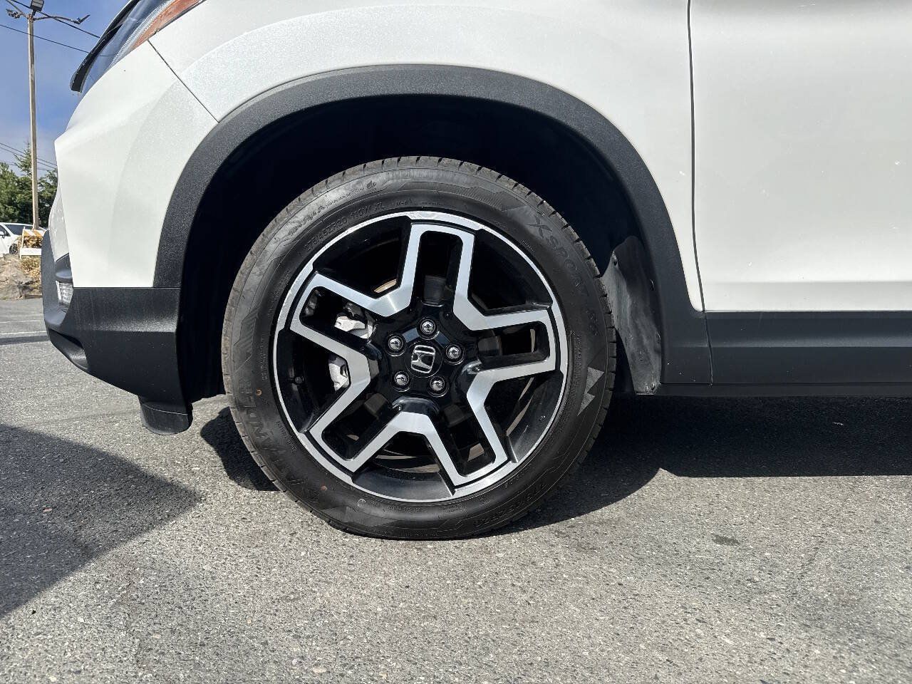 Used 2023 Honda Passport Elite image 2