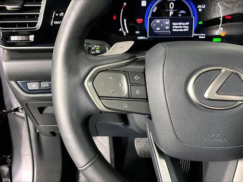 Used 2024 Lexus NX 350h AWD w/ Vision Package image 22