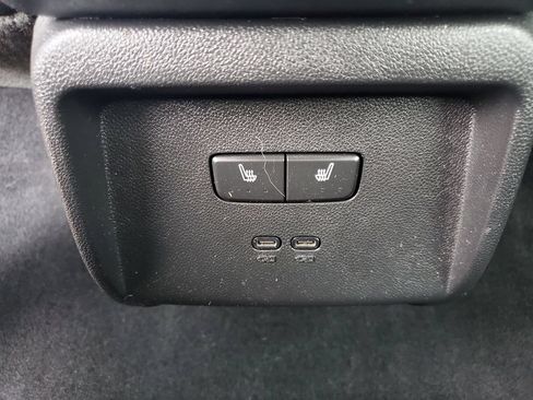 Used 2025 Chevrolet Equinox EV LT w/ Convenience Package II FWD image 11