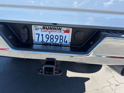 Used 2022 Chevrolet Silverado 2500 LT w/ Convenience Package image 17