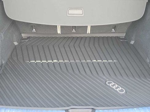 Certified 2025 Audi Q5 Premium Plus w/ Premium Plus AWD/4WD image 34