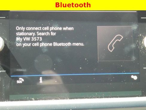 Used 2024 Volkswagen Taos SE image 19