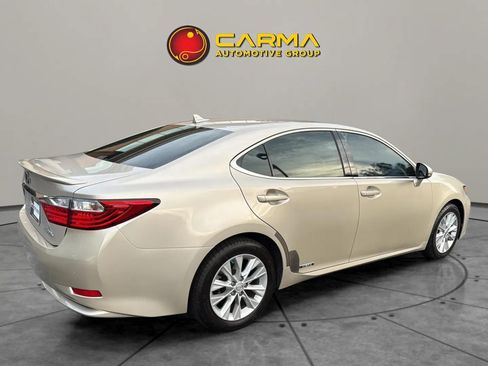 Used 2014 Lexus ES 300h image 8
