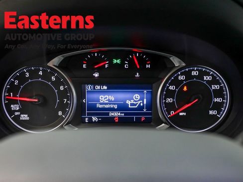 Used 2022 GMC Terrain SLE image 18