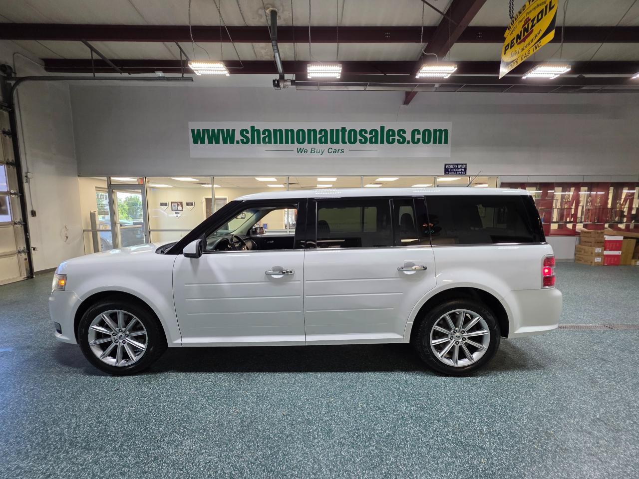Used 2019 Ford Flex Limited AWD/4WD image 11