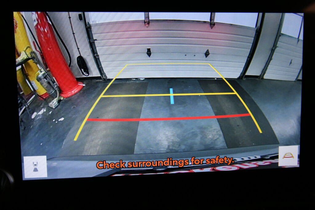 Certified 2025 Toyota RAV4 LE FWD image 18