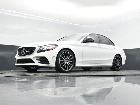 Used 2019 Mercedes-Benz C 300 Sedan image 39