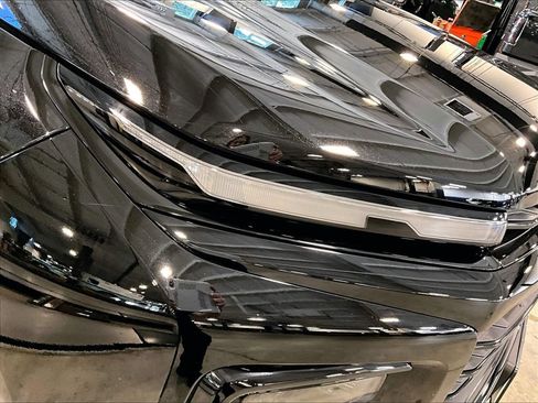 Used 2024 Chevrolet Traverse LT w/ Midnight/Sport Edition FWD image 34