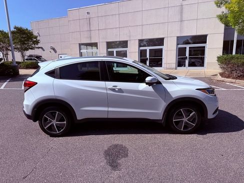 Used 2022 Honda HR-V EX image 14