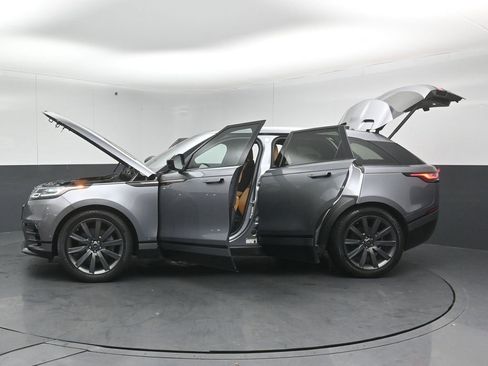 Used 2020 Land Rover Range Rover Velar R-Dynamic HSE image 56