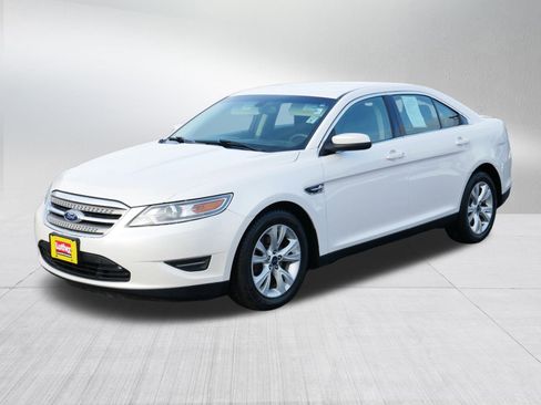 Used 2011 Ford Taurus SEL w/ 201A Rapid Spec Order Code image 3