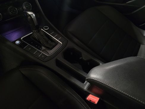 Used 2021 Volkswagen Jetta SEL image 26