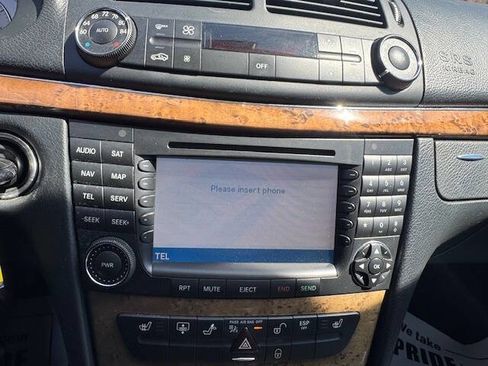 Used 2008 Mercedes-Benz E 350 Sedan image 41