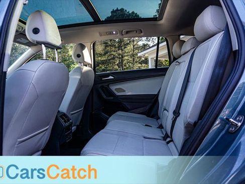 Used 2019 Volkswagen Tiguan SE image 19