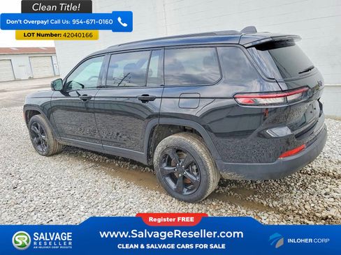 Used 2024 Jeep Grand Cherokee L Altitude AWD/4WD image 3