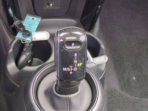 Used 2024 MINI Cooper 2-Door Hardtop image 24