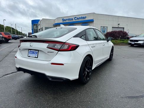 Used 2025 Honda Civic Sport image 6