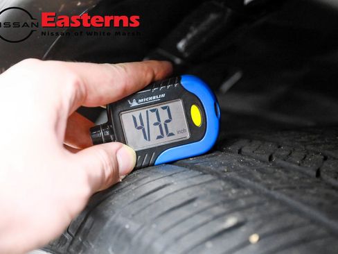 Used 2023 Nissan Rogue Platinum image 27